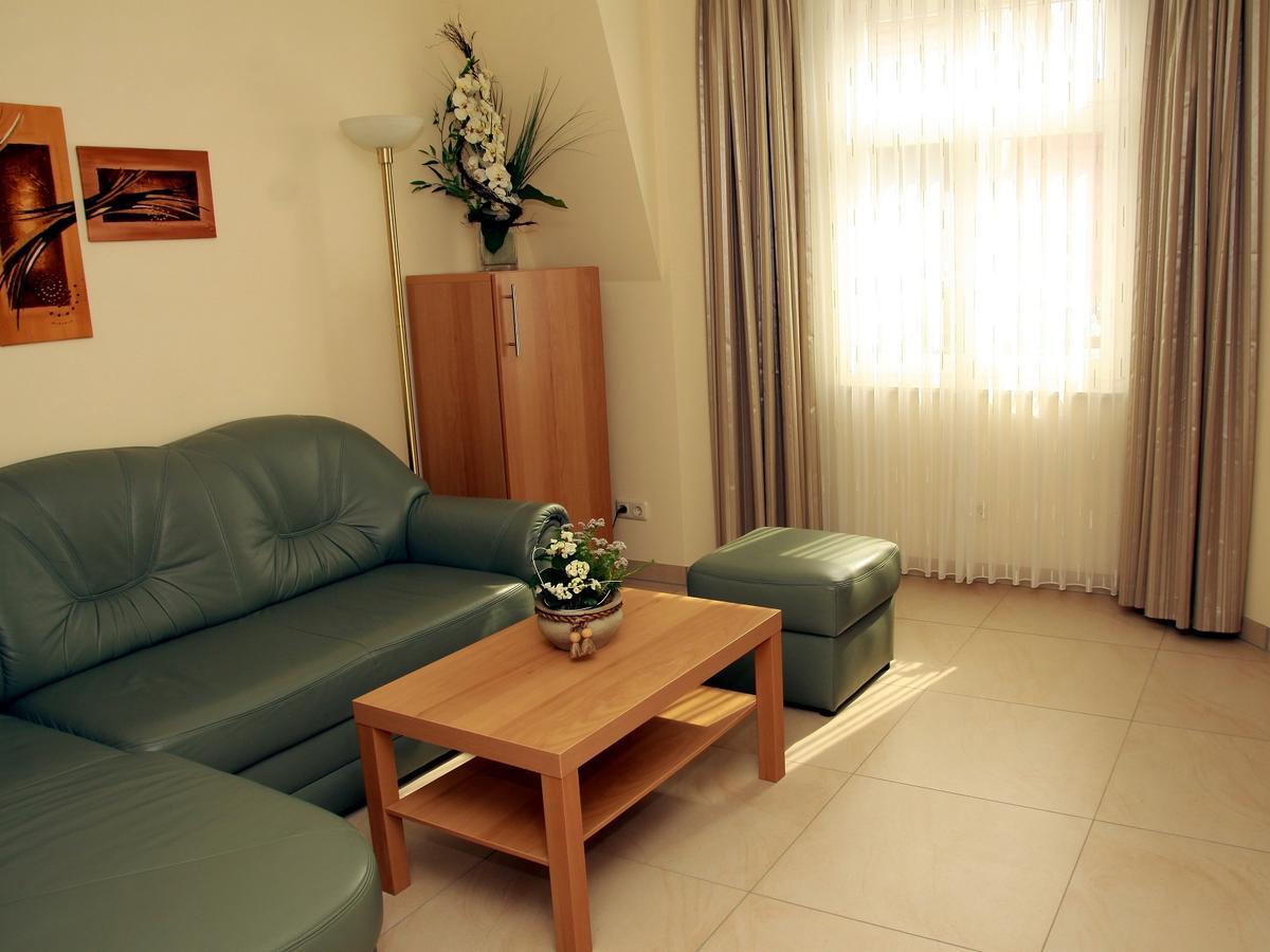 Bugenhagen - Classic Appartements Arnstadt Esterno foto