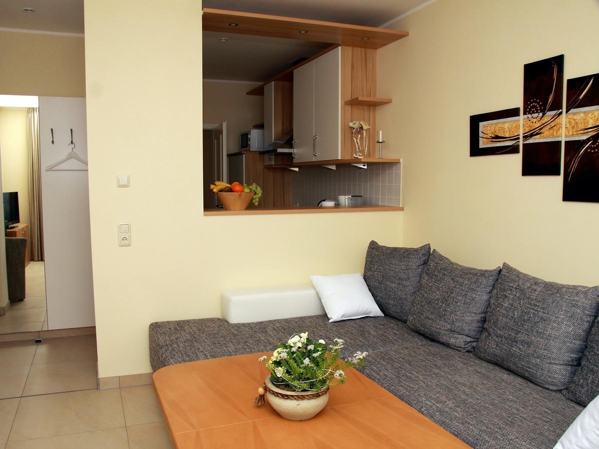 Bugenhagen - Classic Appartements Arnstadt Esterno foto